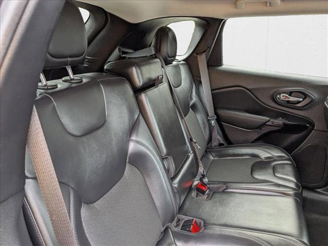used 2020 Jeep Cherokee car, priced at $16,432
