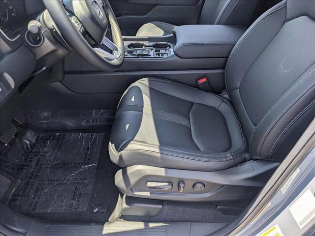 new 2025 Honda Pilot car, priced at $49,405
