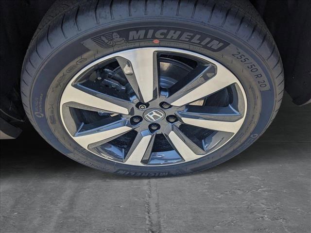 new 2025 Honda Pilot car, priced at $49,405