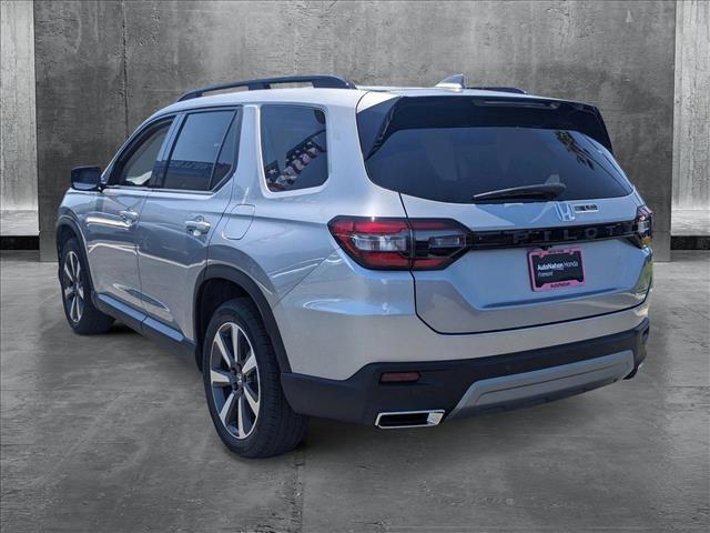 new 2025 Honda Pilot car, priced at $48,950