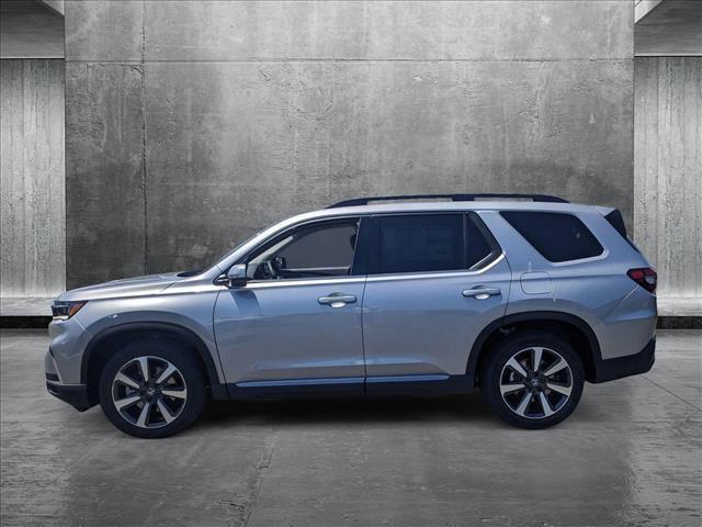 new 2025 Honda Pilot car, priced at $48,950