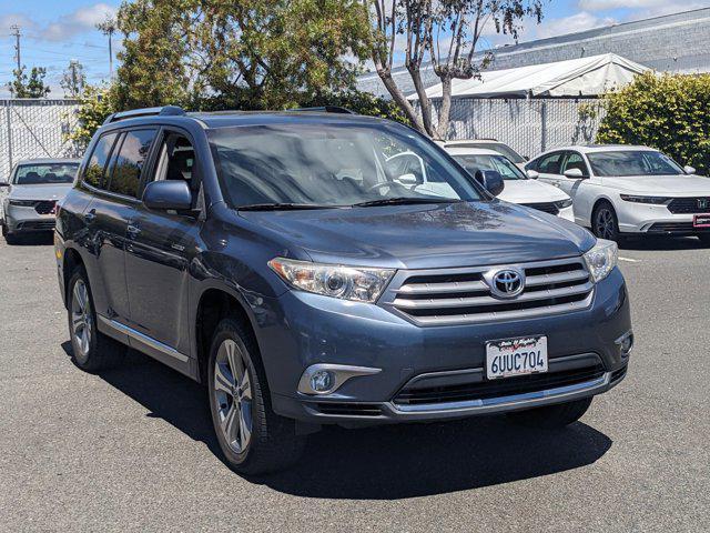 used 2012 Toyota Highlander car, priced at $15,177