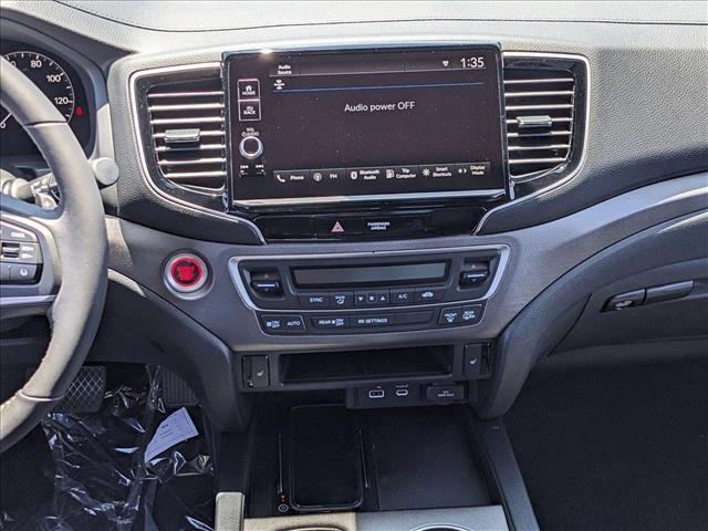 new 2025 Honda Ridgeline car, priced at $44,159