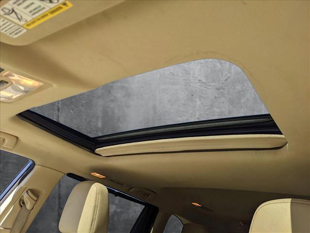 used 2014 Toyota Highlander car, priced at $15,344