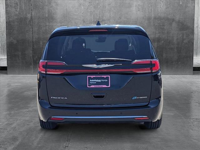 used 2022 Chrysler Pacifica Hybrid car, priced at $24,922