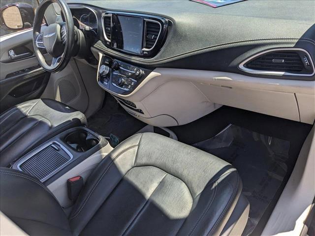 used 2022 Chrysler Pacifica Hybrid car, priced at $24,922