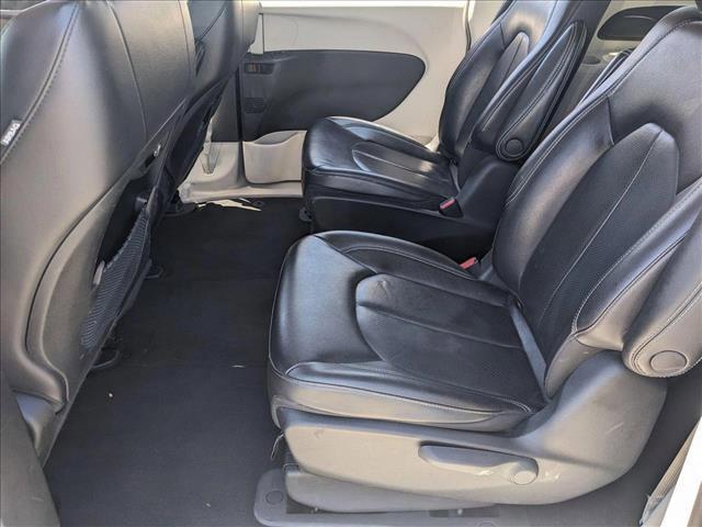used 2022 Chrysler Pacifica Hybrid car, priced at $24,922