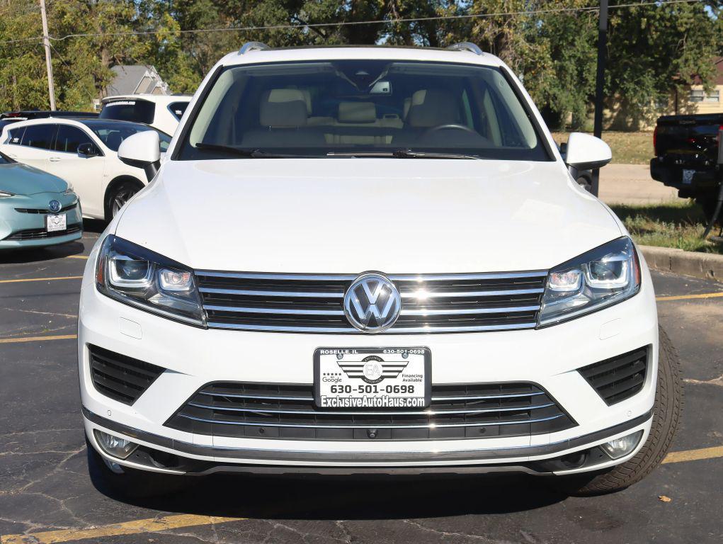 used 2016 Volkswagen Touareg car, priced at $21,995
