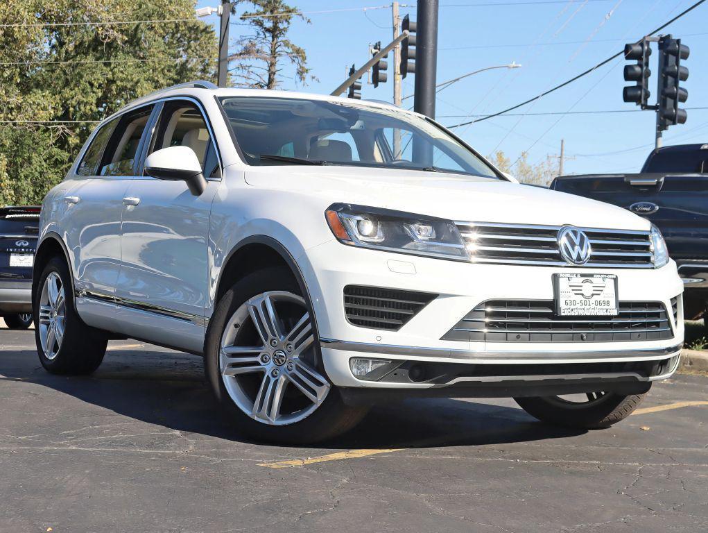 used 2016 Volkswagen Touareg car, priced at $21,995