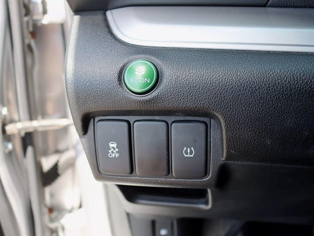 used 2015 Honda CR-V car, priced at $14,495