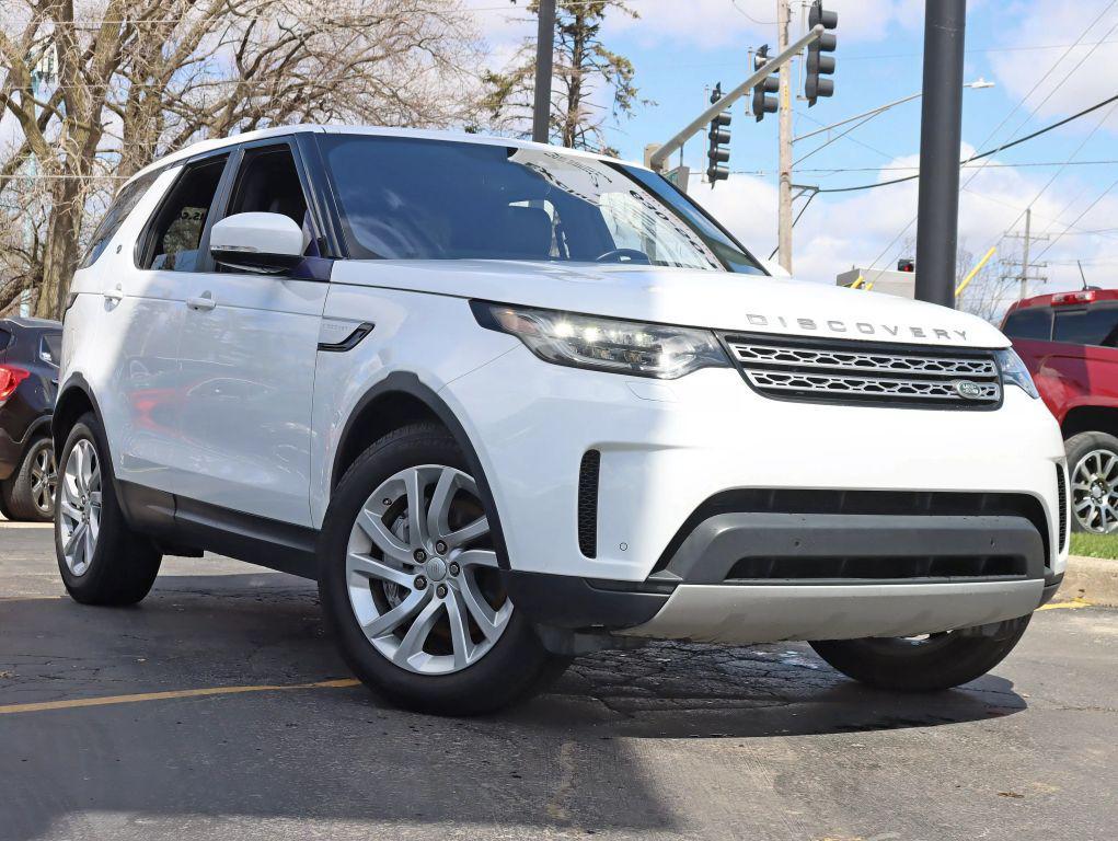 used 2018 Land Rover Discovery car, priced at $18,995