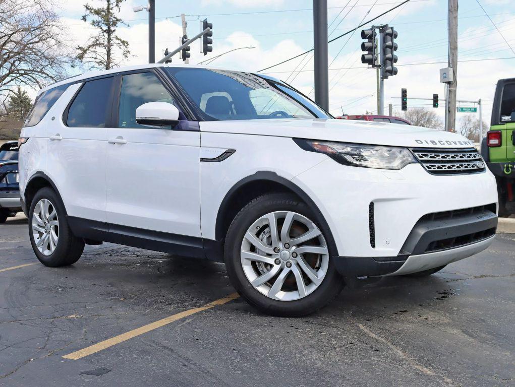 used 2018 Land Rover Discovery car, priced at $18,995