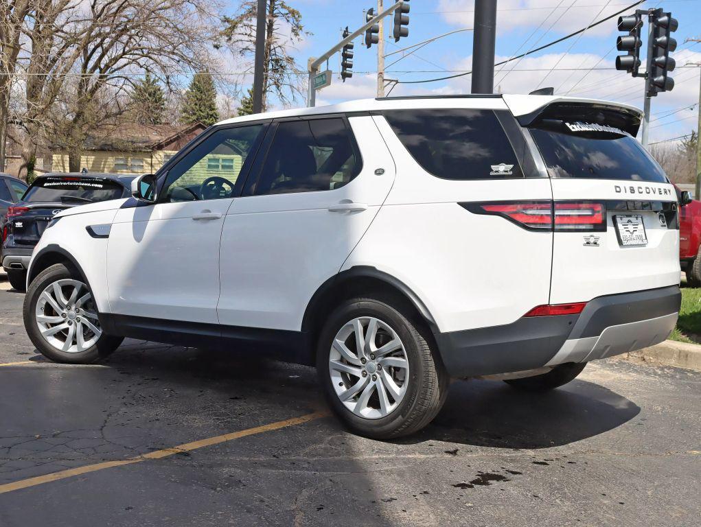 used 2018 Land Rover Discovery car, priced at $18,995