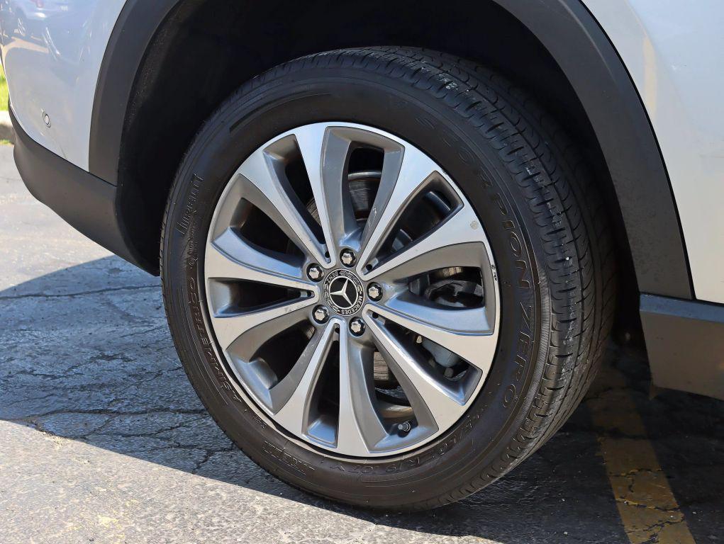 used 2020 Mercedes-Benz GLE 350 car, priced at $27,995