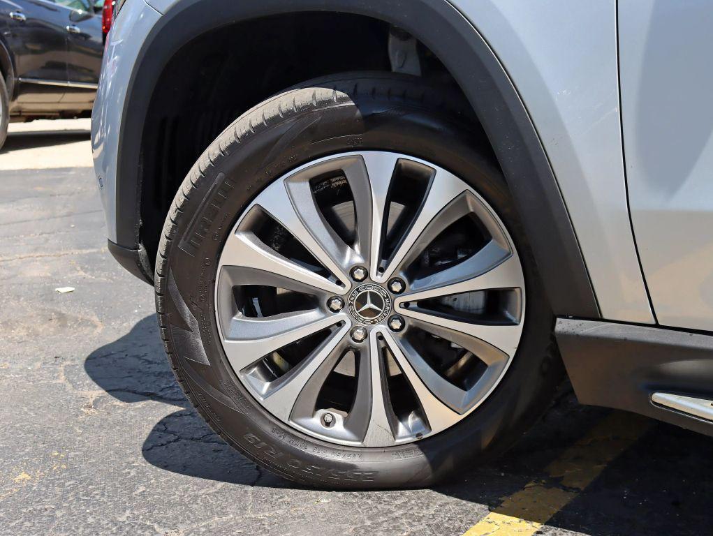 used 2020 Mercedes-Benz GLE 350 car, priced at $27,995