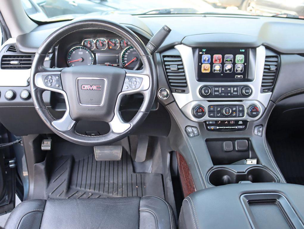 used 2020 GMC Yukon XL car, priced at $35,995