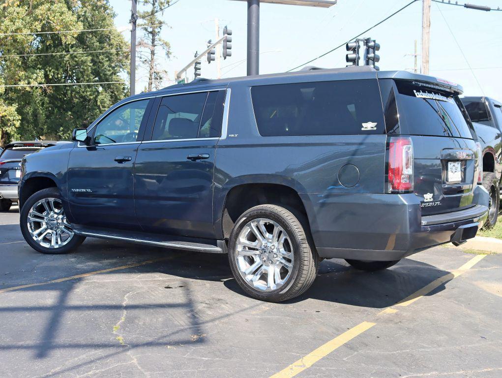 used 2020 GMC Yukon XL car, priced at $35,995