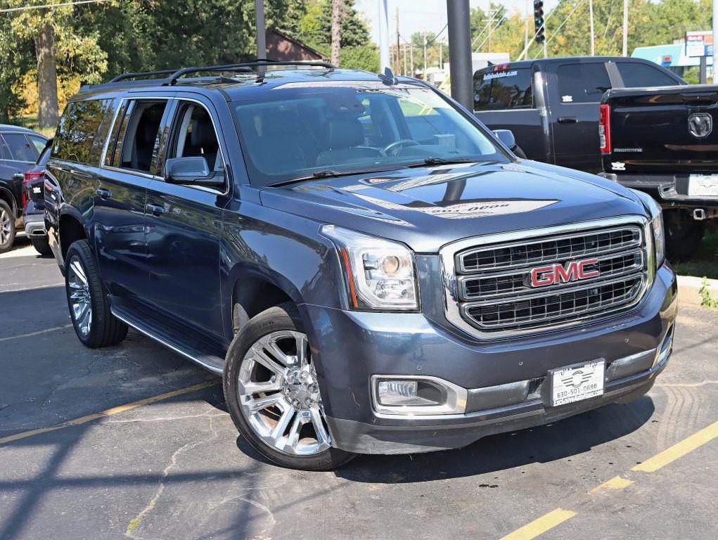 used 2020 GMC Yukon XL car, priced at $35,995