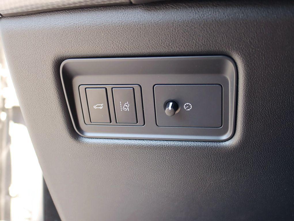 used 2017 Land Rover Range Rover Sport car, priced at $18,995