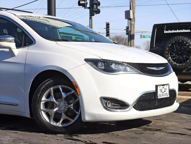 used 2018 Chrysler Pacifica car, priced at $17,379