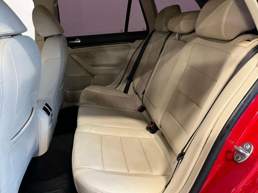 used 2013 Volkswagen Jetta SportWagen car, priced at $7,291