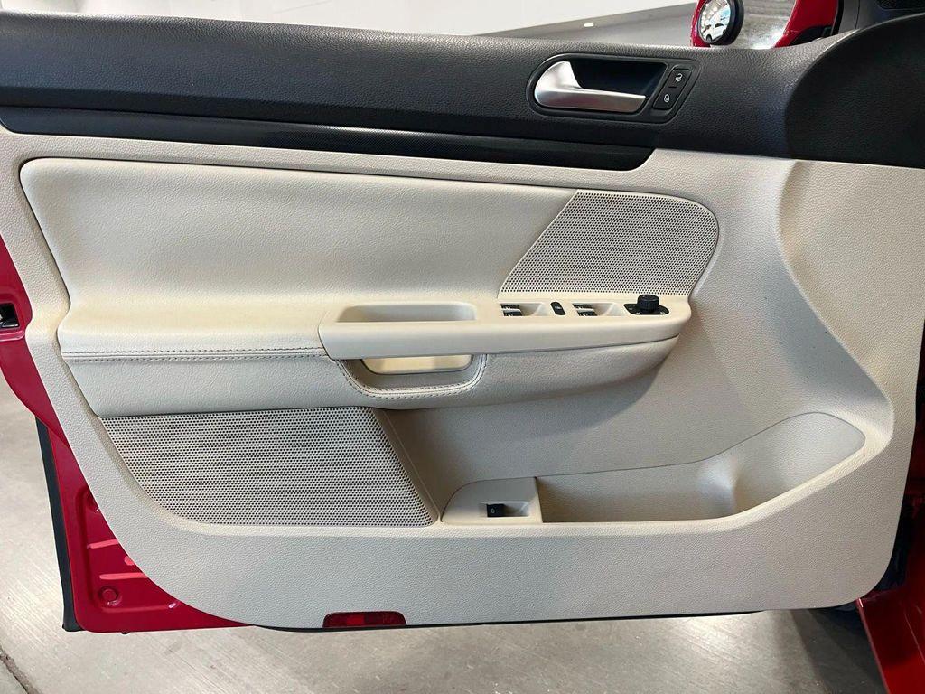 used 2013 Volkswagen Jetta SportWagen car, priced at $7,291