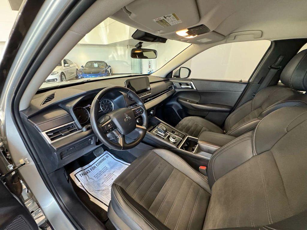 used 2024 Mitsubishi Outlander car, priced at $24,991