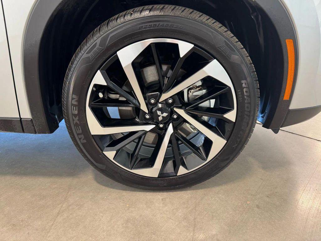 used 2024 Mitsubishi Outlander car, priced at $24,991