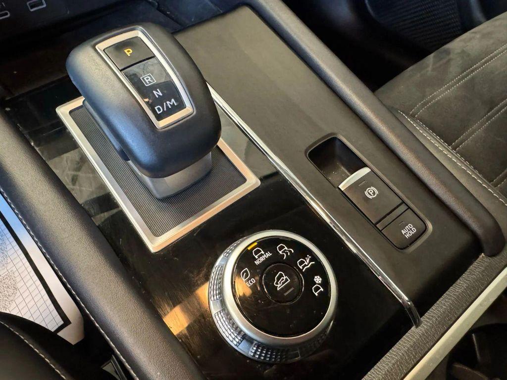 used 2024 Mitsubishi Outlander car, priced at $24,991