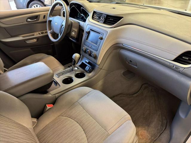 used 2016 Chevrolet Traverse car, priced at $9,892