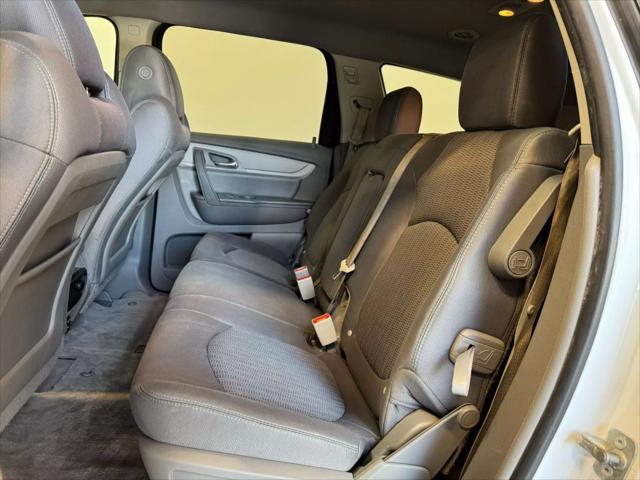 used 2016 Chevrolet Traverse car, priced at $9,892