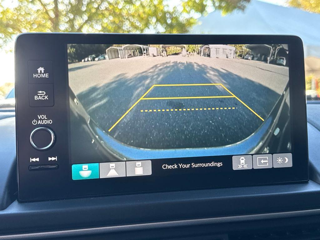 used 2025 Honda Pilot car, priced at $41,709