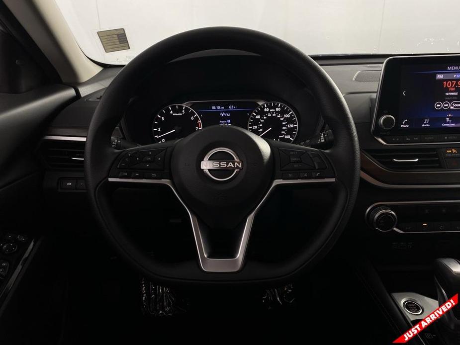 used 2023 Nissan Altima car, priced at $23,899