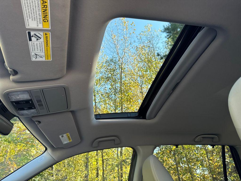 used 2022 Honda Pilot car, priced at $29,039