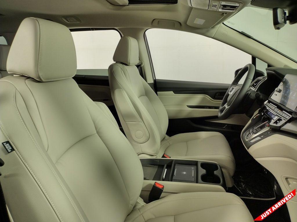new 2026 Honda Odyssey car, priced at $44,745
