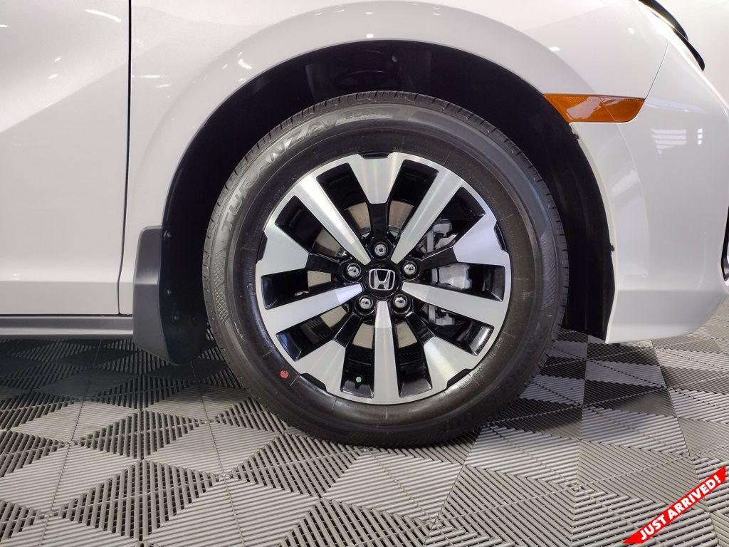 new 2026 Honda Odyssey car, priced at $44,745