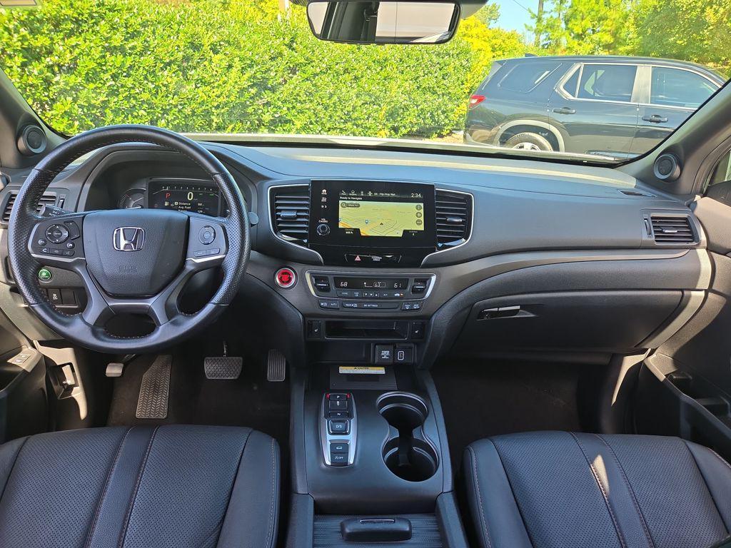 used 2023 Honda Passport car, priced at $33,085