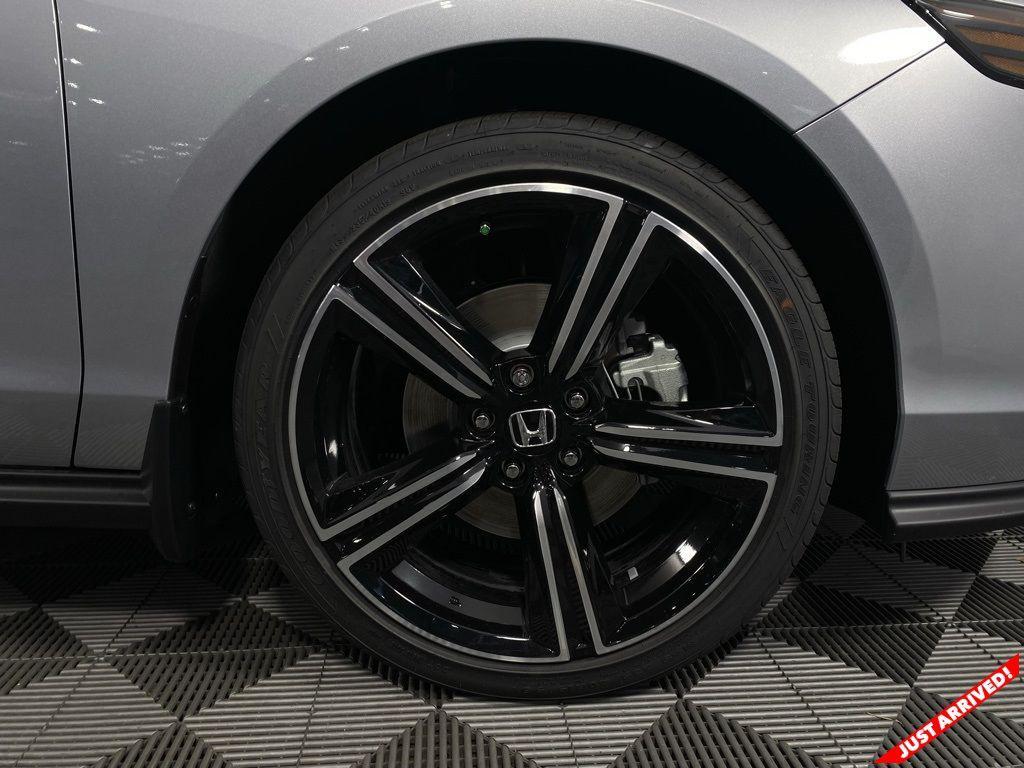 new 2025 Honda Accord Hybrid car, priced at $34,850