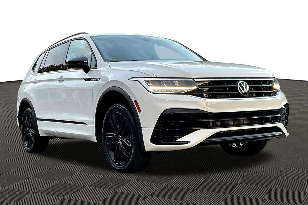 used 2022 Volkswagen Tiguan car, priced at $23,331