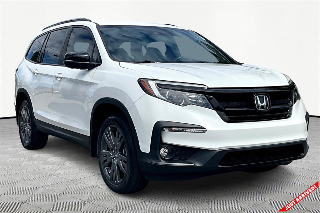 used 2022 Honda Pilot car, priced at $32,000