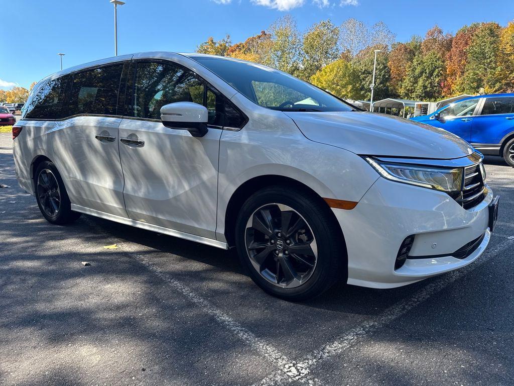 used 2024 Honda Odyssey car, priced at $42,405