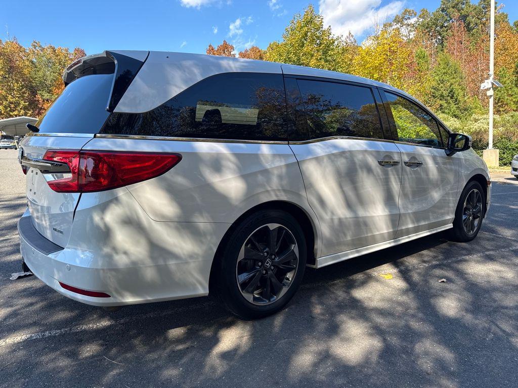 used 2024 Honda Odyssey car, priced at $42,405
