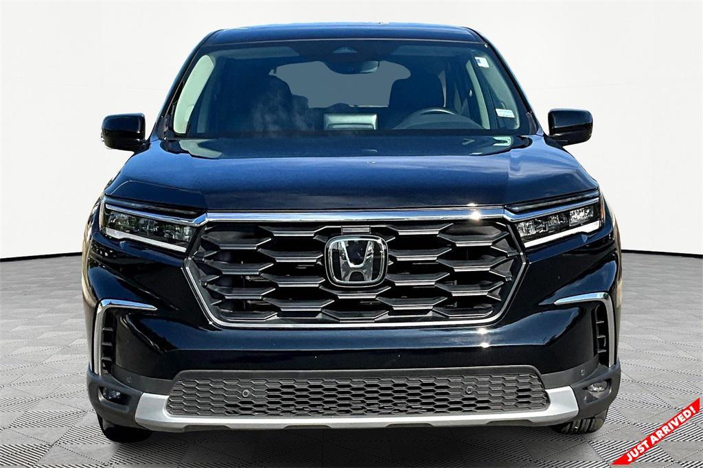 used 2024 Honda Pilot car, priced at $37,702