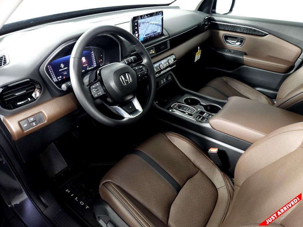 new 2025 Honda Pilot car, priced at $54,530