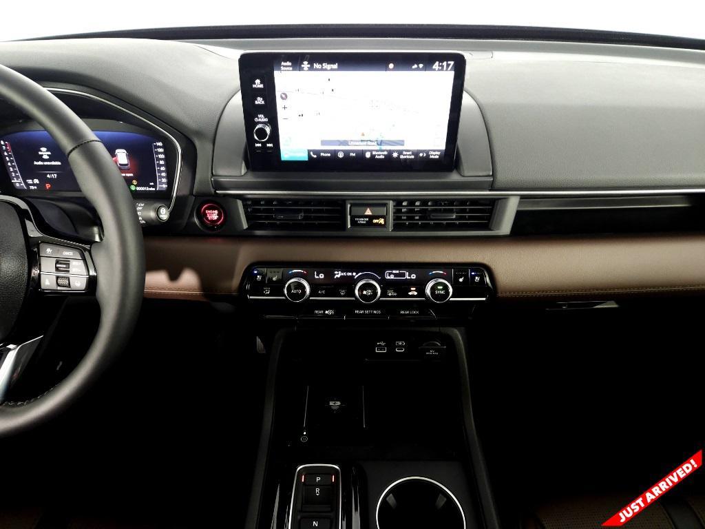 new 2025 Honda Pilot car, priced at $54,530