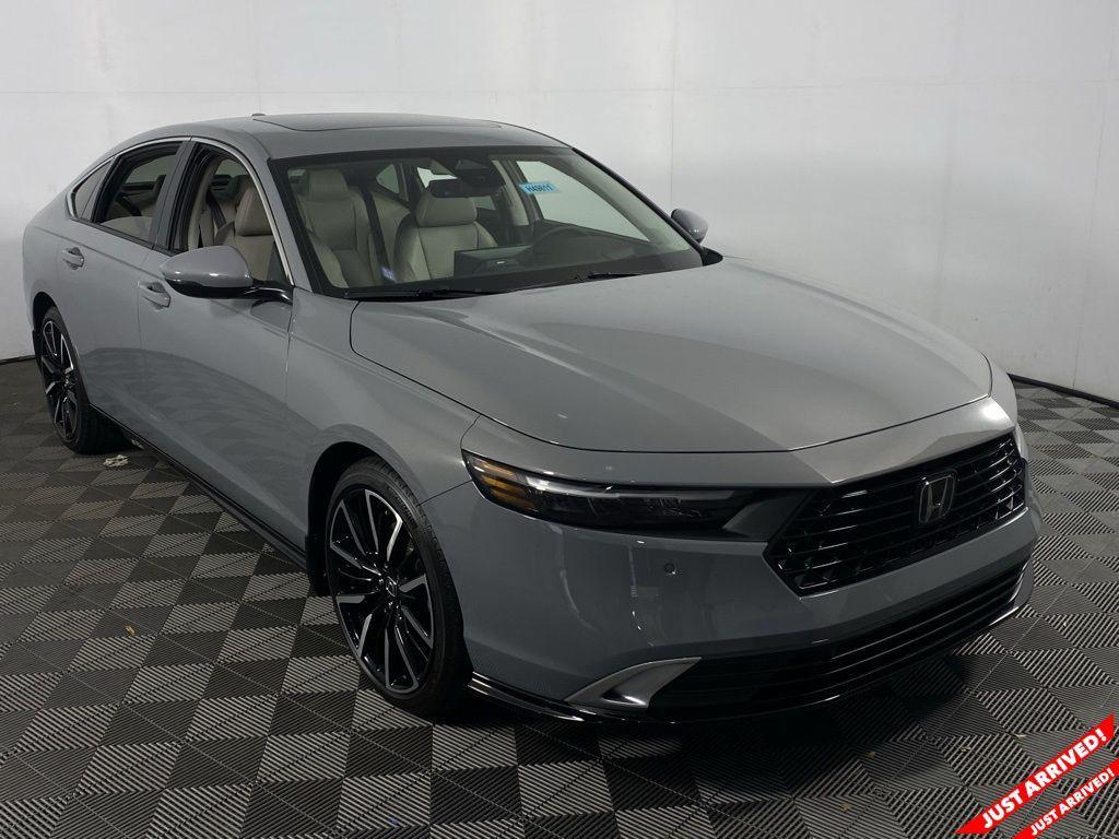 new 2025 Honda Accord Hybrid car, priced at $40,905