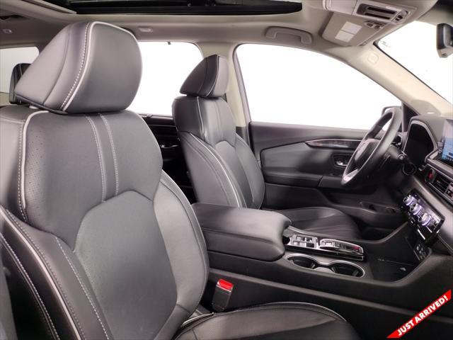used 2025 Honda Pilot car, priced at $49,711