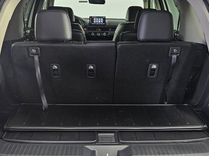 new 2025 Honda Pilot car, priced at $47,825
