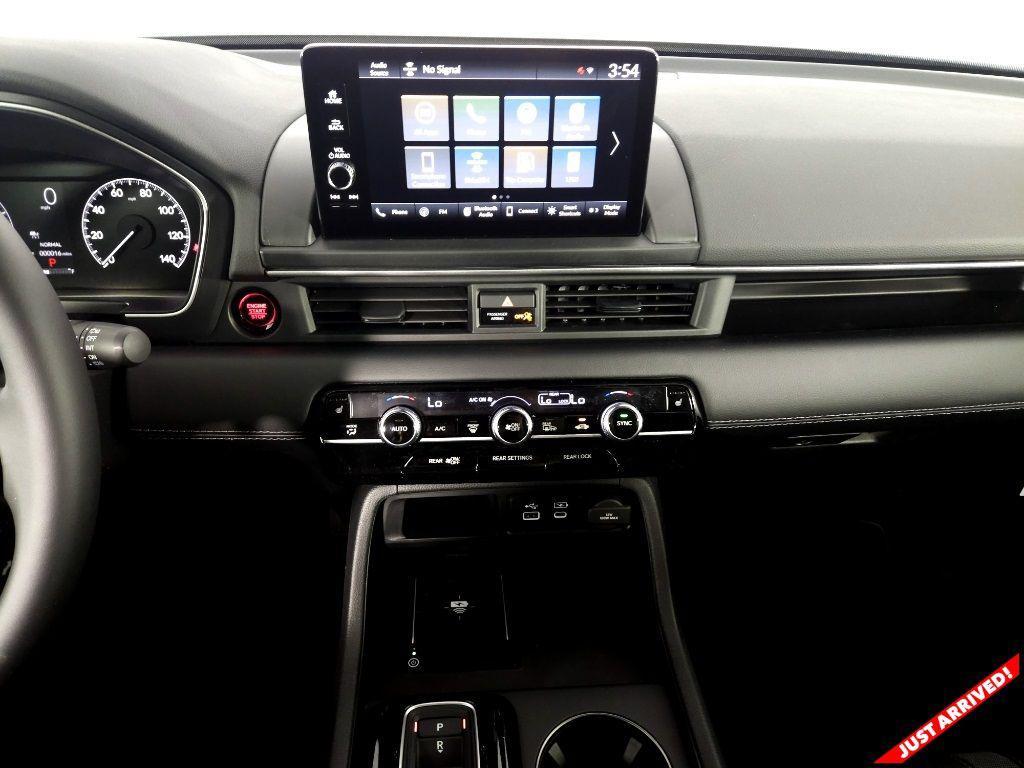 new 2025 Honda Pilot car, priced at $47,825
