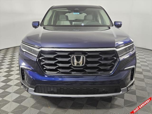 new 2025 Honda Pilot car, priced at $44,895